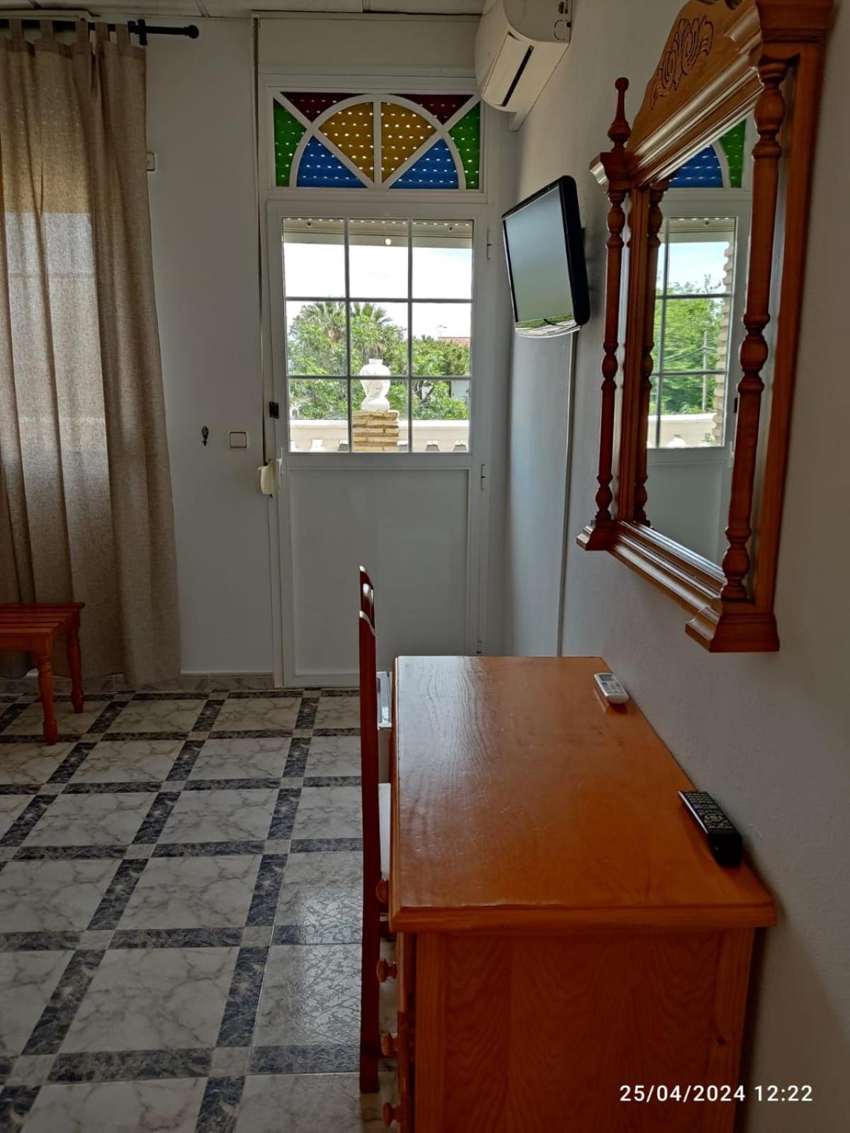 Hostal Quinto Pino Chipiona Esterno foto