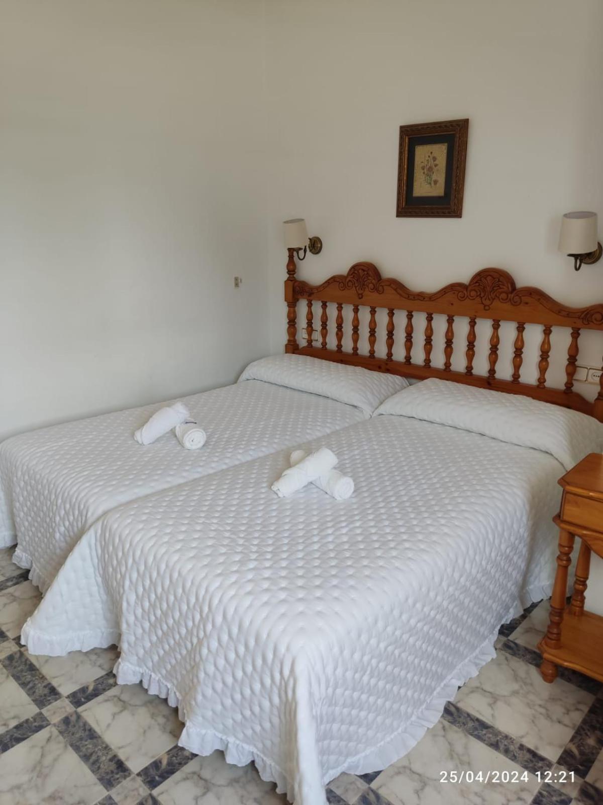 Hostal Quinto Pino Chipiona Esterno foto