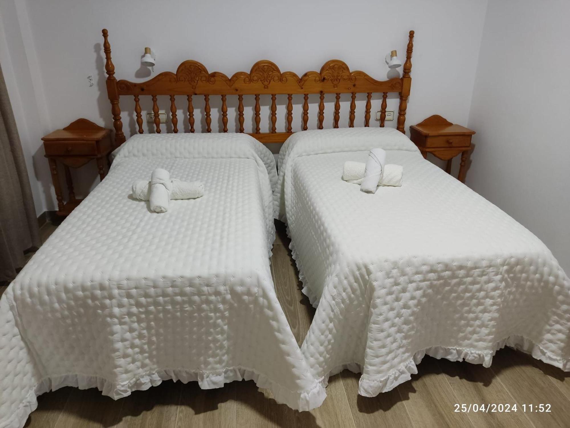 Hostal Quinto Pino Chipiona Esterno foto