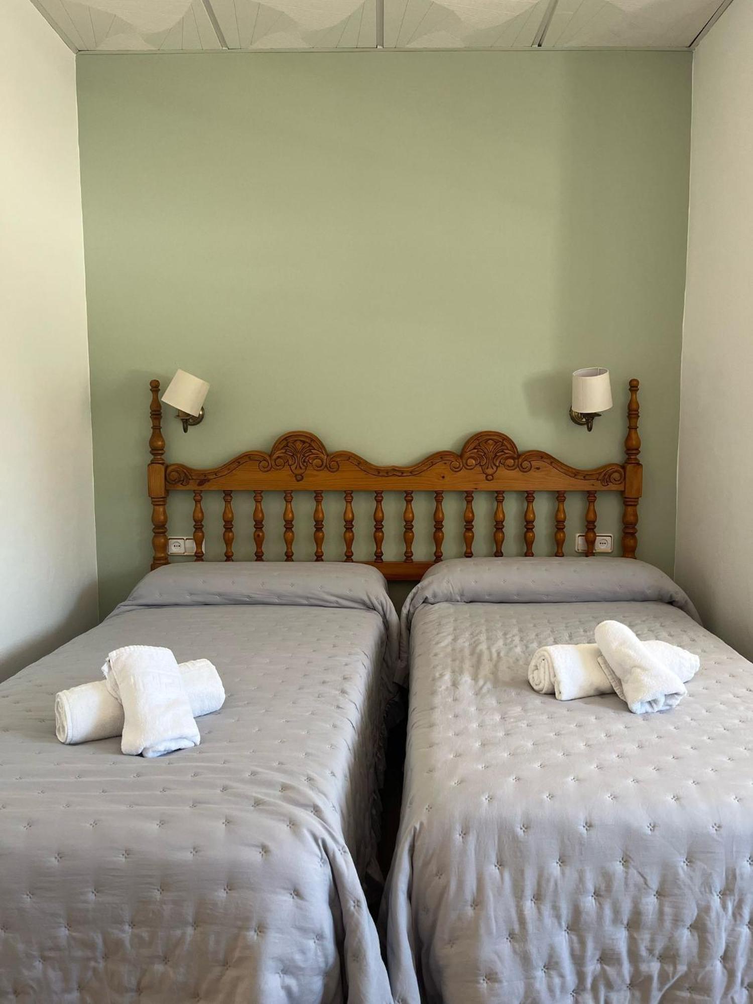 Hostal Quinto Pino Chipiona Esterno foto