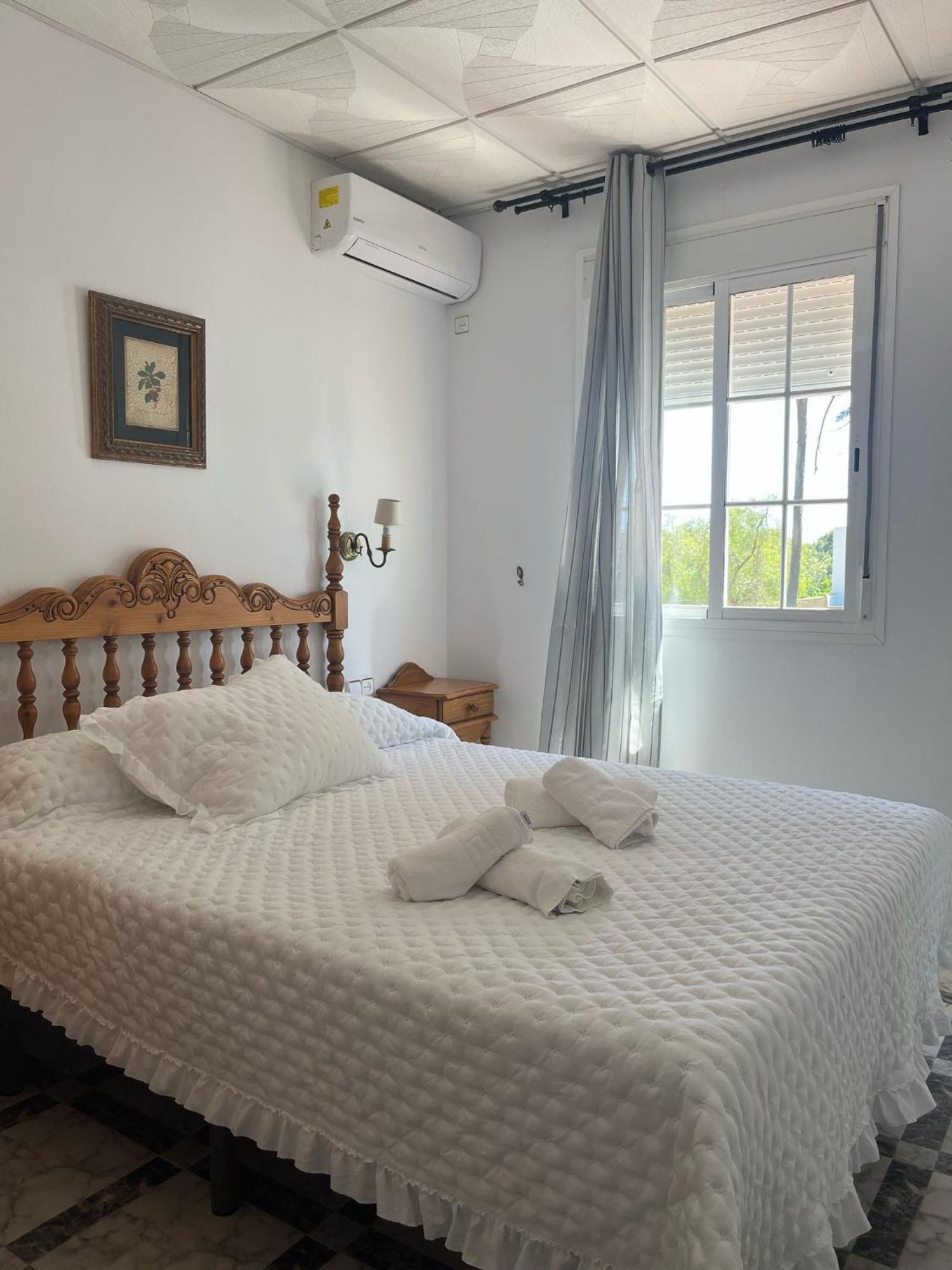 Hostal Quinto Pino Chipiona Esterno foto