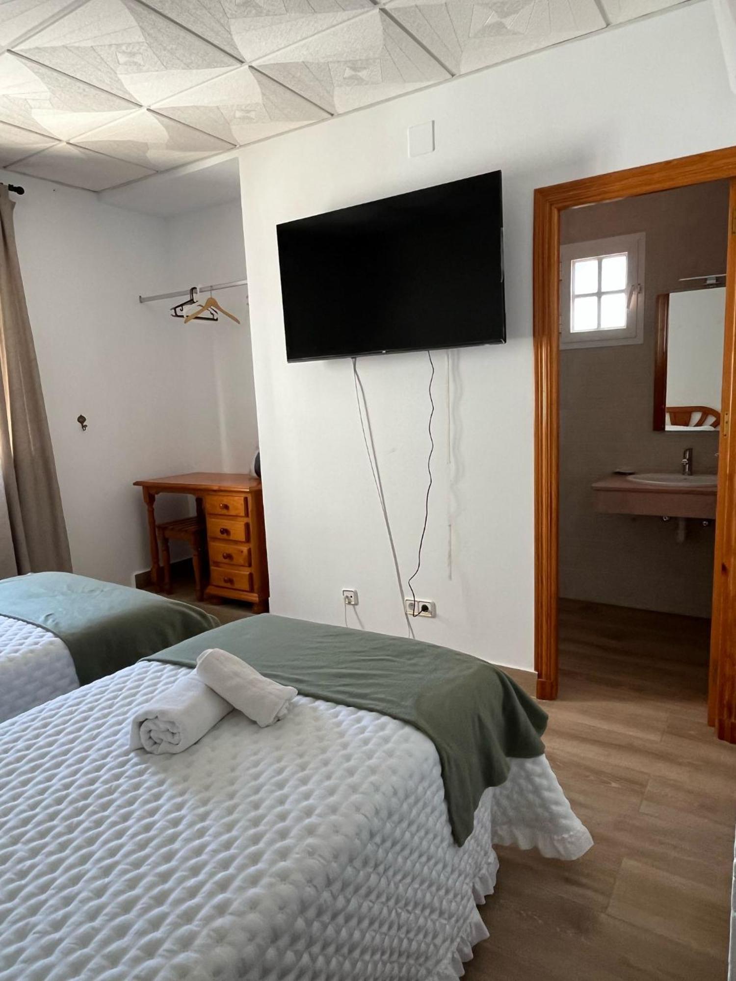 Hostal Quinto Pino Chipiona Esterno foto