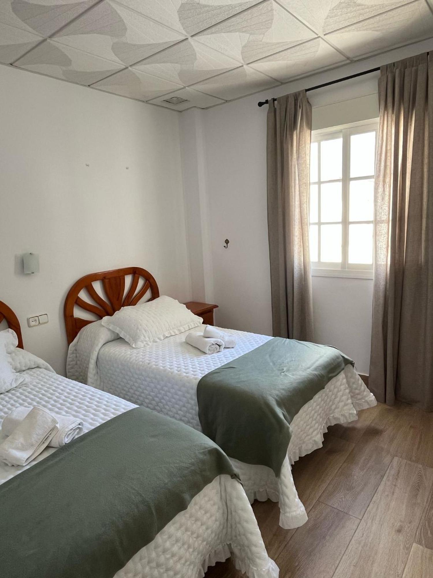 Hostal Quinto Pino Chipiona Esterno foto