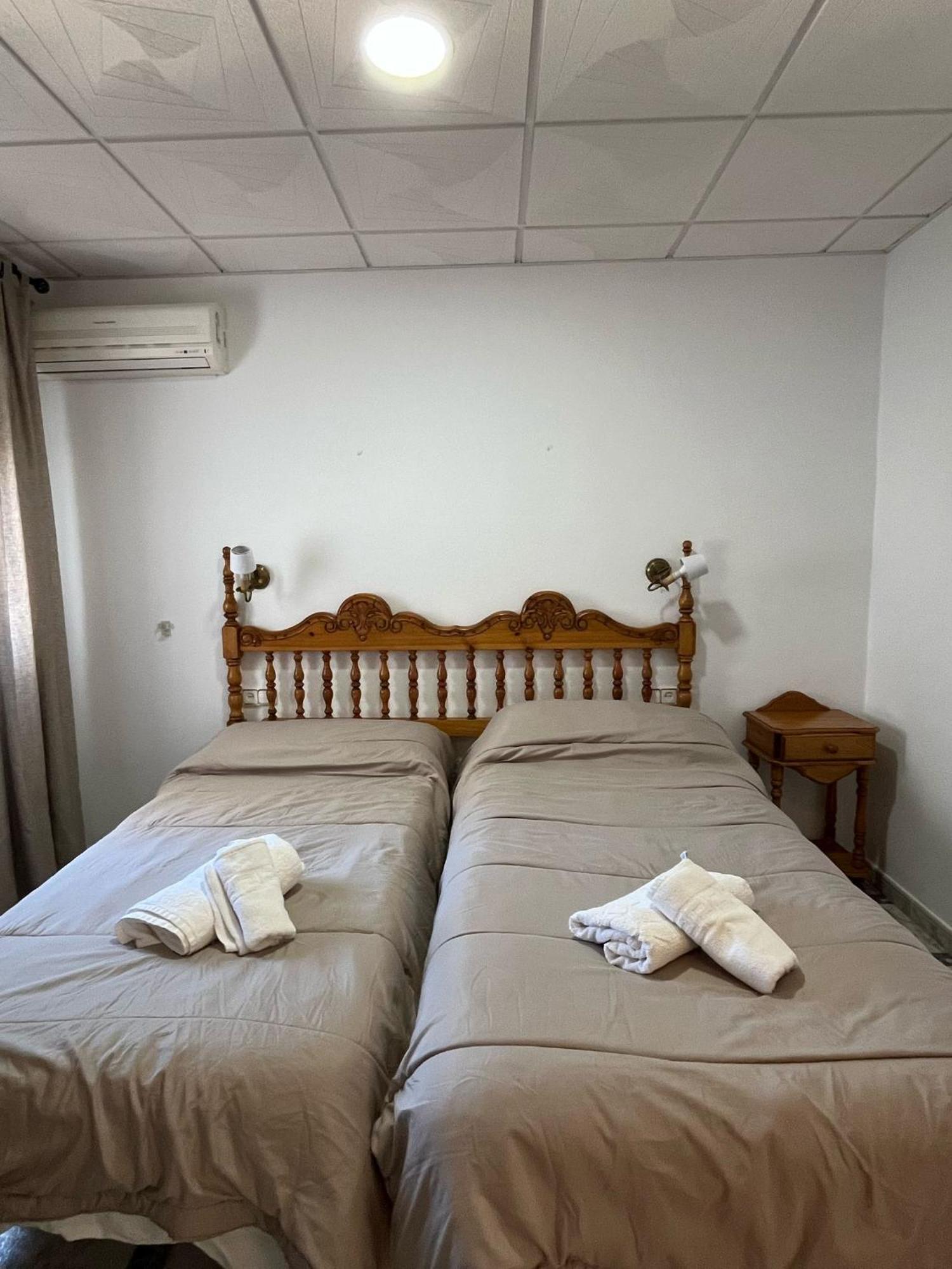 Hostal Quinto Pino Chipiona Esterno foto